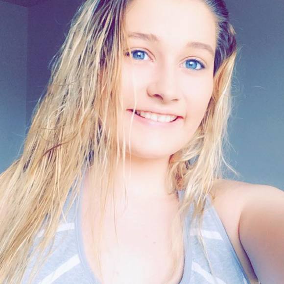 Meet your Posher, Amanda - Picture 1 of 1